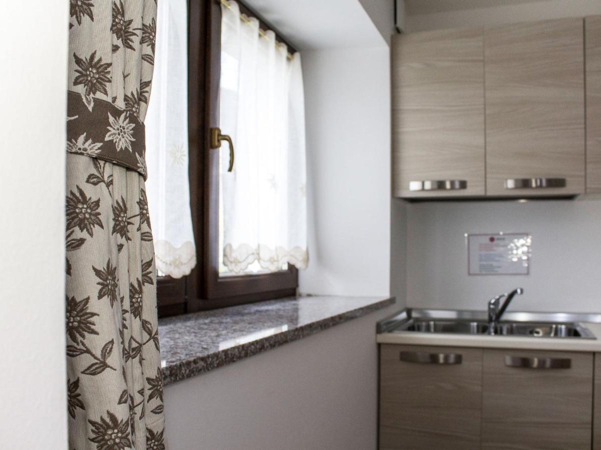 Ovasta Apartment Casa Rasat-1 By Interhome מראה חיצוני תמונה